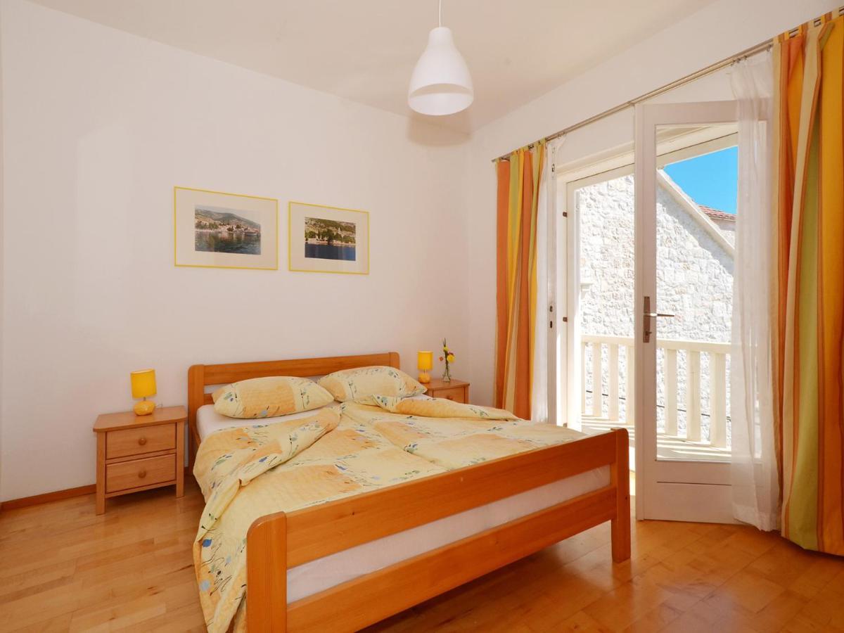 Apartments Newway Бол Экстерьер фото